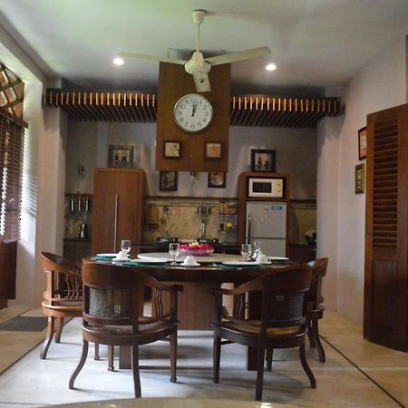 Tegal Panggung Guest House Jogjakarta Buitenkant foto