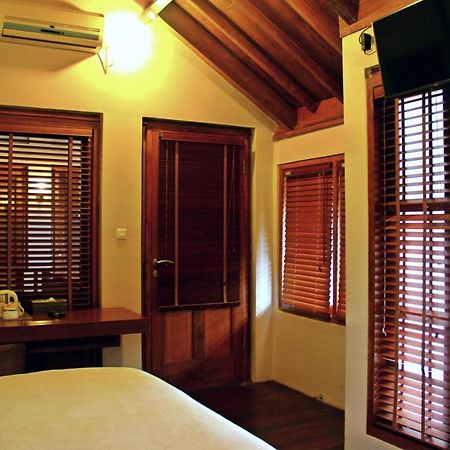 Tegal Panggung Guest House Jogjakarta Buitenkant foto