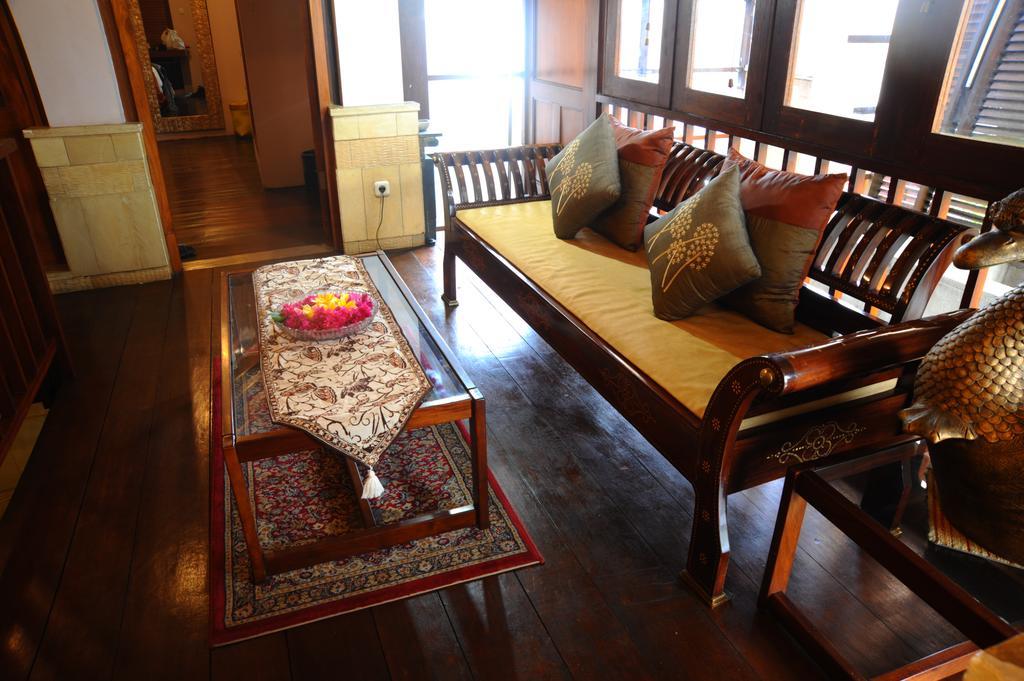 Tegal Panggung Guest House Jogjakarta Buitenkant foto