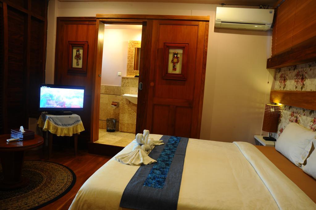 Tegal Panggung Guest House Jogjakarta Buitenkant foto