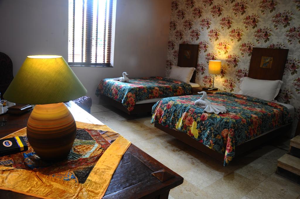 Tegal Panggung Guest House Jogjakarta Buitenkant foto