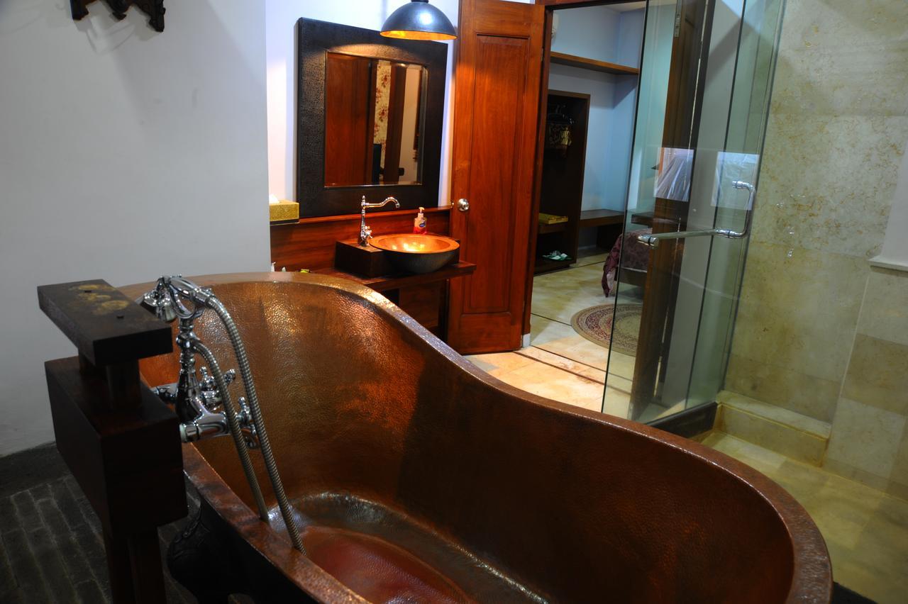 Tegal Panggung Guest House Jogjakarta Kamer foto